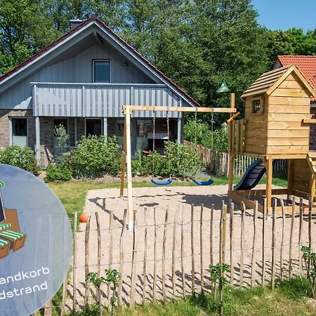 Feriendorf Sudstrand Haus 25 *