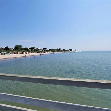 Feriendorf Sudstrand Haus 25 Dom wakacyjny *